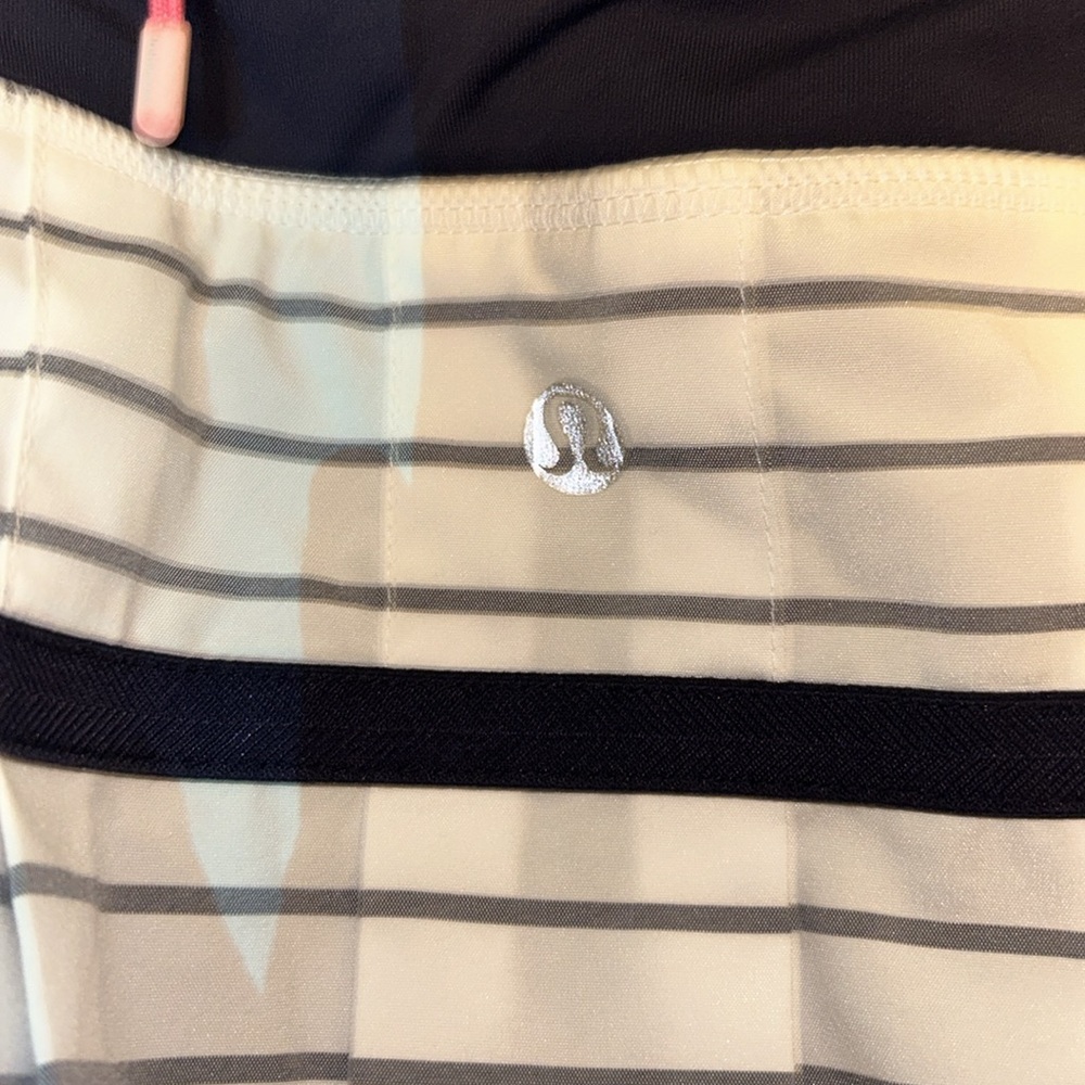 lululemon athletica Navy and White Striped Skirt - Picture 3 of 3